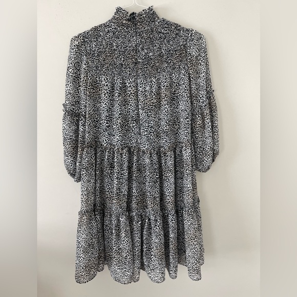 THE PERFECT DRESS! - Picture 6 of 6